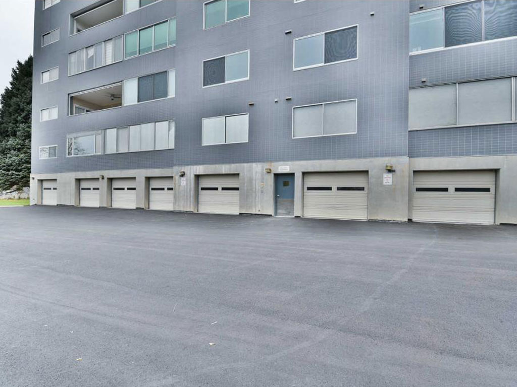 Wasatch Towers Private Garages